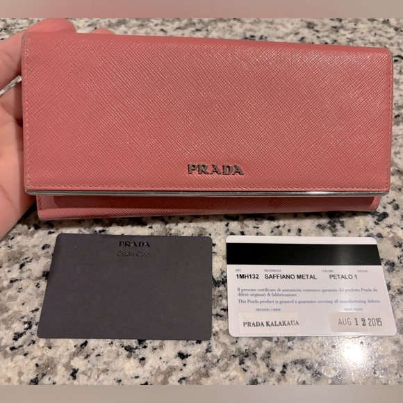 Prada Pink saffiano metal continential wallet - Picture 1 of 10
